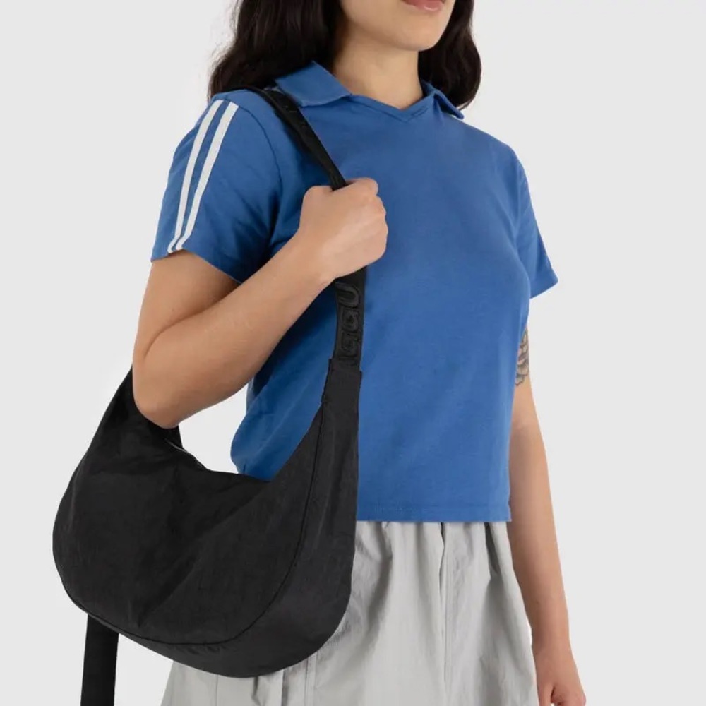 BAGGU Black Crescent Crossbody Bag